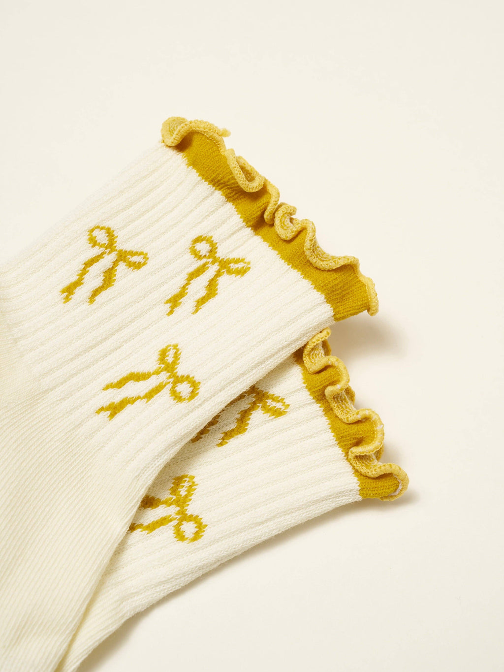 🎀 Bow Ruffle Grip Pilates Socks