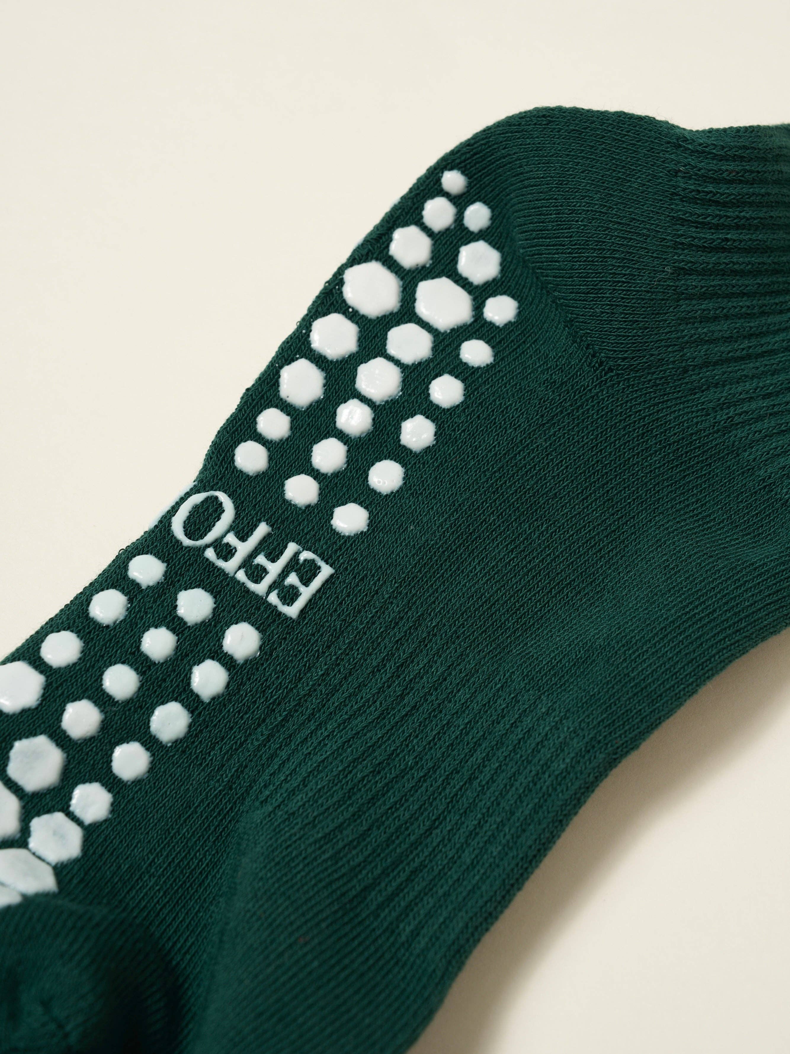😌 Effortless Club Signature Grip Pilates Socks